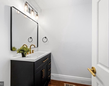 2318 Shaded Brook Drive - Photo Thumbnail 30