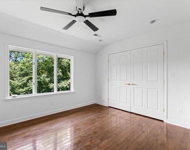 2318 Shaded Brook Drive - Photo Thumbnail 53