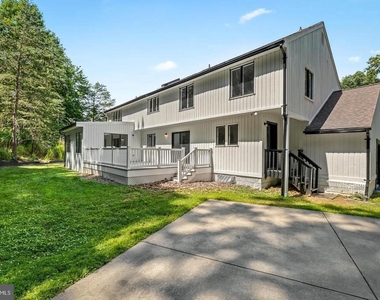 2318 Shaded Brook Drive - Photo Thumbnail 67