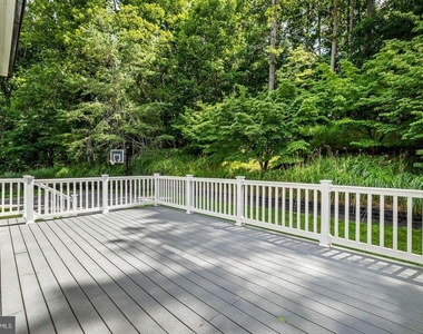 2318 Shaded Brook Drive - Photo Thumbnail 71