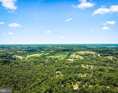 2318 Shaded Brook Drive - Photo Thumbnail 82