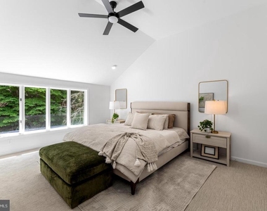 2318 Shaded Brook Drive - Photo Thumbnail 32