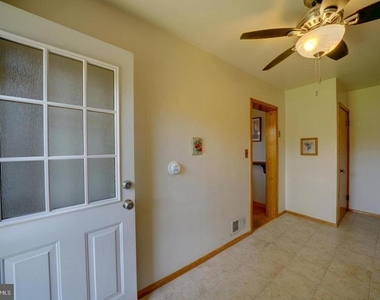 5113 Meridy Avenue - Photo Thumbnail 15