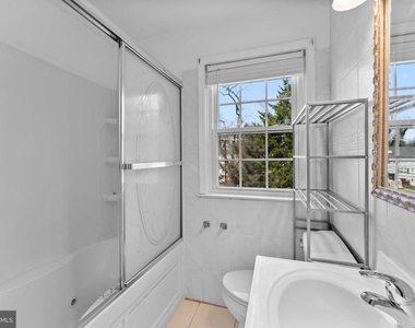 633 Walker Avenue - Photo Thumbnail 13