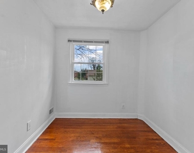 633 Walker Avenue - Photo Thumbnail 16