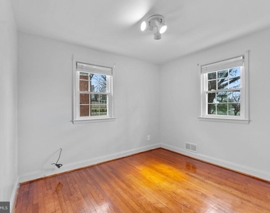 633 Walker Avenue - Photo Thumbnail 11