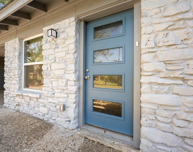 2303 Metcalfe Rd - Photo Thumbnail 4