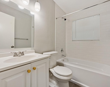 2303 Metcalfe Rd - Photo Thumbnail 14