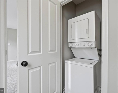1301 Washington Boulevard - Photo Thumbnail 14