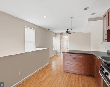 1301 Washington Boulevard - Photo Thumbnail 3