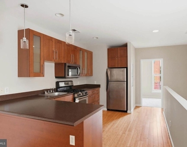 1301 Washington Boulevard - Photo Thumbnail 4