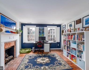 1005 Light Street - Photo Thumbnail 16