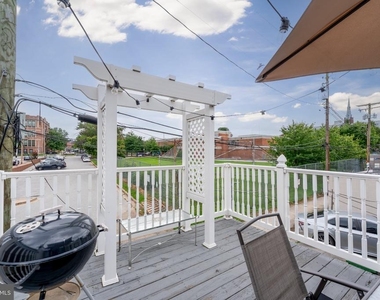 1005 Light Street - Photo Thumbnail 14