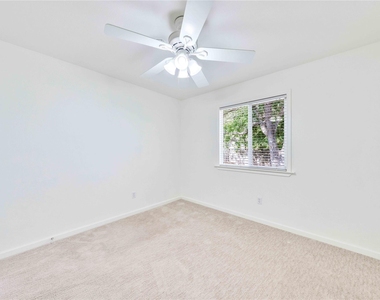 2608 Chowan Way - Photo Thumbnail 17