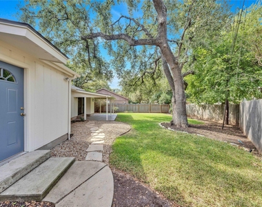 2608 Chowan Way - Photo Thumbnail 33