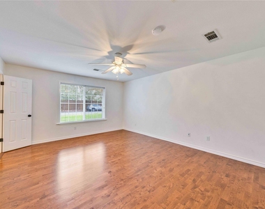 2608 Chowan Way - Photo Thumbnail 12