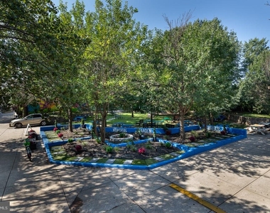 416 E Cross Street - Photo Thumbnail 34
