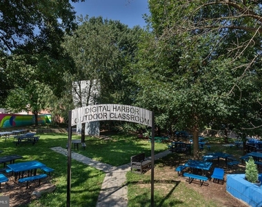 416 E Cross Street - Photo Thumbnail 33