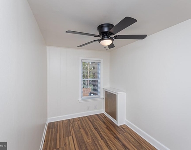 416 E Cross Street - Photo Thumbnail 26