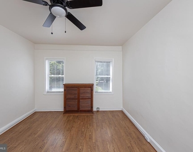 416 E Cross Street - Photo Thumbnail 23