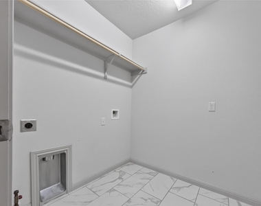 125 Caterpillar Ln - Photo Thumbnail 8