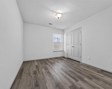 125 Caterpillar Ln - Photo Thumbnail 9