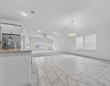125 Caterpillar Ln - Photo Thumbnail 12