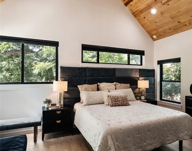 2214 Garden St - Photo Thumbnail 19