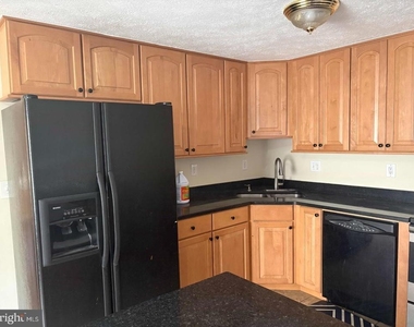 1450 Gesna Drive - Photo Thumbnail 4