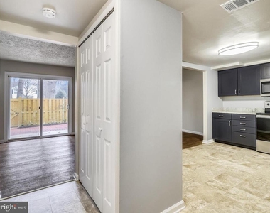 1705 Gunwood Place - Photo Thumbnail 9
