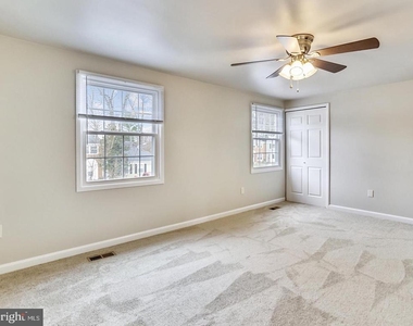 1705 Gunwood Place - Photo Thumbnail 17
