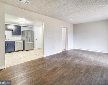1705 Gunwood Place - Photo Thumbnail 10