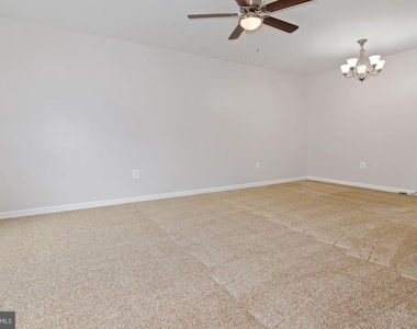 1467 Chatham Court - Photo Thumbnail 1