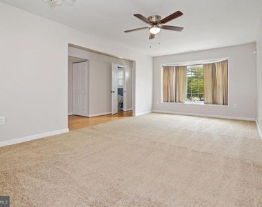 1467 Chatham Court - Photo Thumbnail 8
