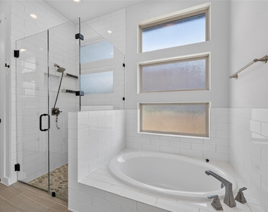 1330 Stone Manor Trail - Photo Thumbnail 22