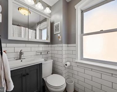 29 Sycamore Street - Photo Thumbnail 13