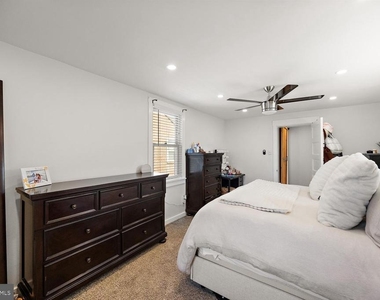 29 Sycamore Street - Photo Thumbnail 9