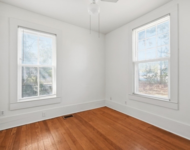 3205 Guadalupe St - Photo Thumbnail 16