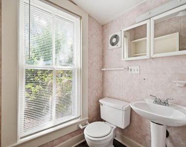 3205 Guadalupe St - Photo Thumbnail 14
