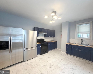 739 Morton Street Nw - Photo Thumbnail 5