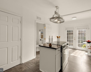 709 16th Street Ne - Photo Thumbnail 13