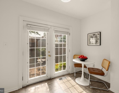 709 16th Street Ne - Photo Thumbnail 20