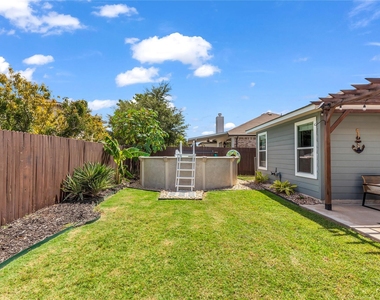 3004 Don Hill Ln - Photo Thumbnail 38