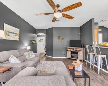 3004 Don Hill Ln - Photo Thumbnail 17