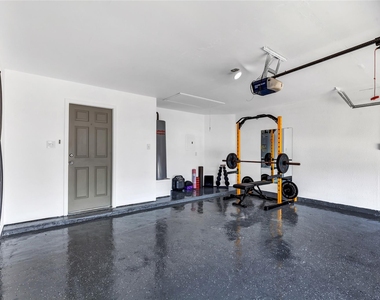 3004 Don Hill Ln - Photo Thumbnail 11