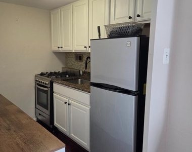 1420 N N Street Nw - Photo Thumbnail 6