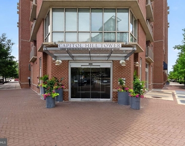 1000 New Jersey Avenue Se - Photo Thumbnail 2