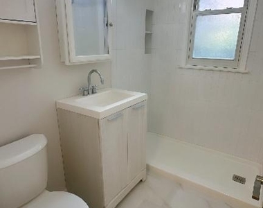 4004 Beecher Street Nw - Photo Thumbnail 1