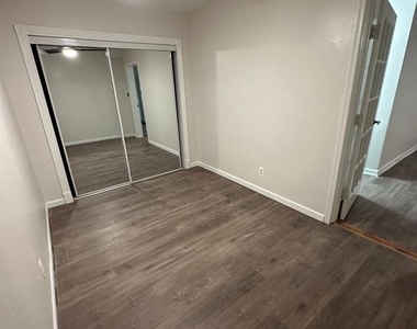 4004 Beecher Street Nw - Photo Thumbnail 10