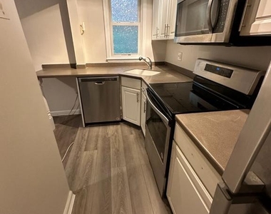 4004 Beecher Street Nw - Photo Thumbnail 12